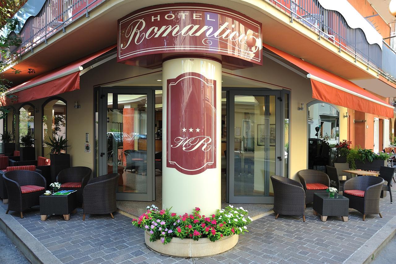 Hotel Romantico Gabicce Mare Exterior photo
